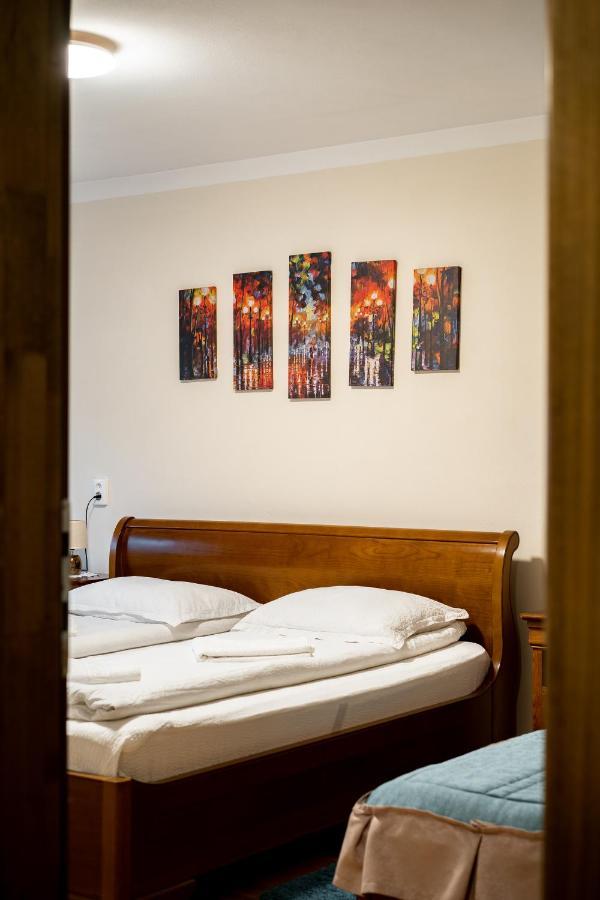 Lilla Apartments Székelyudvarhely Kültér fotó